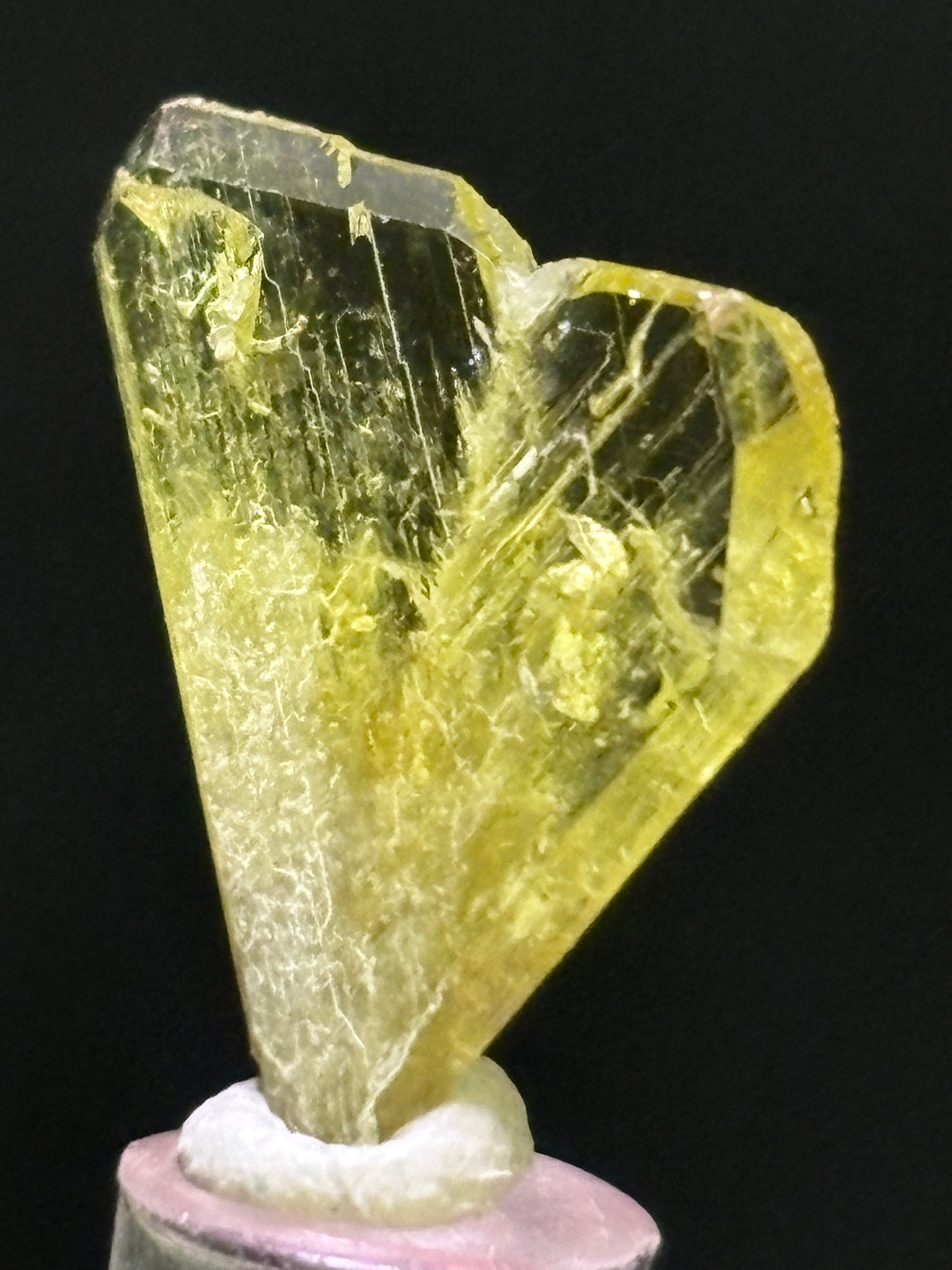 Chrysoberyl twin