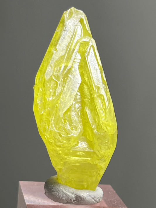 Skeletal Sulphur crystal