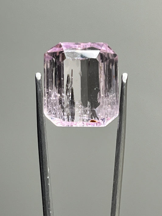 Kunzite gemstone(emerald cut)