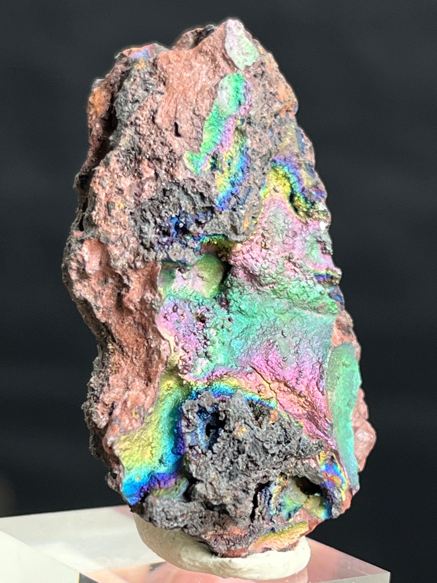 Iridescent hematite on goethite