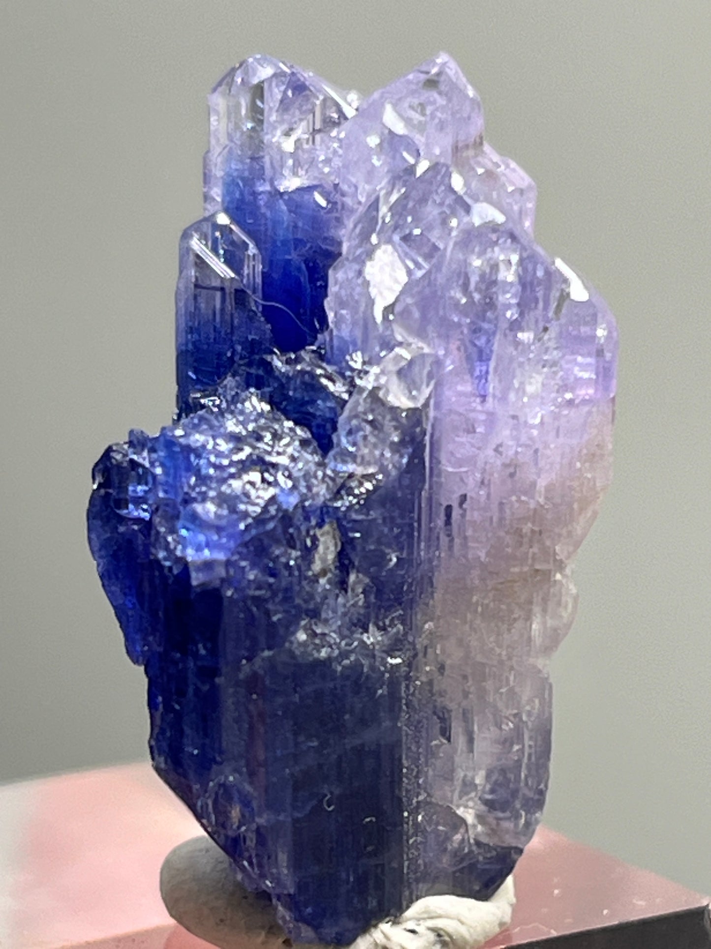 Bi-color Tanzanite crystal