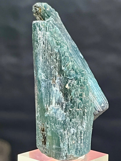 Indicolite tourmaline from Sapo mine