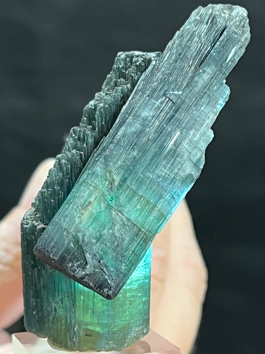 Indicolite tourmaline from Sapo mine