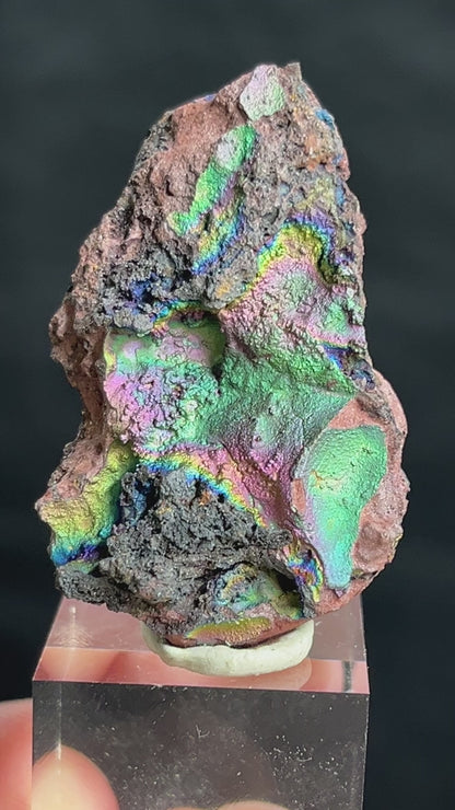 Iridescent hematite on goethite