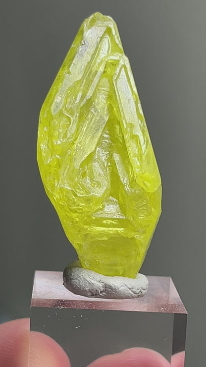 Skeletal Sulphur crystal